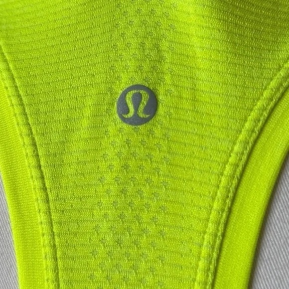 Lululemon Swiftly Tech Racerback 2.0 *Race Length Highlight Yellow sz 6 - Picture 11 of 11